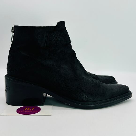 Helmut Lang Women's Black Oiled Leather Block Heel Ankle Booties Size 38 EU/8 US - Picture 1 of 13